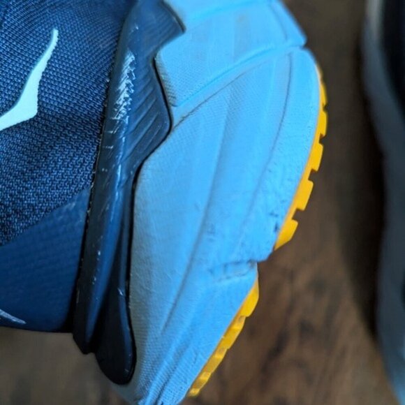 Hoka One One Arahi 5 Rubber-Trimmed Mesh Running Sneakers - Blue Size 9 2E-Wide main image 7